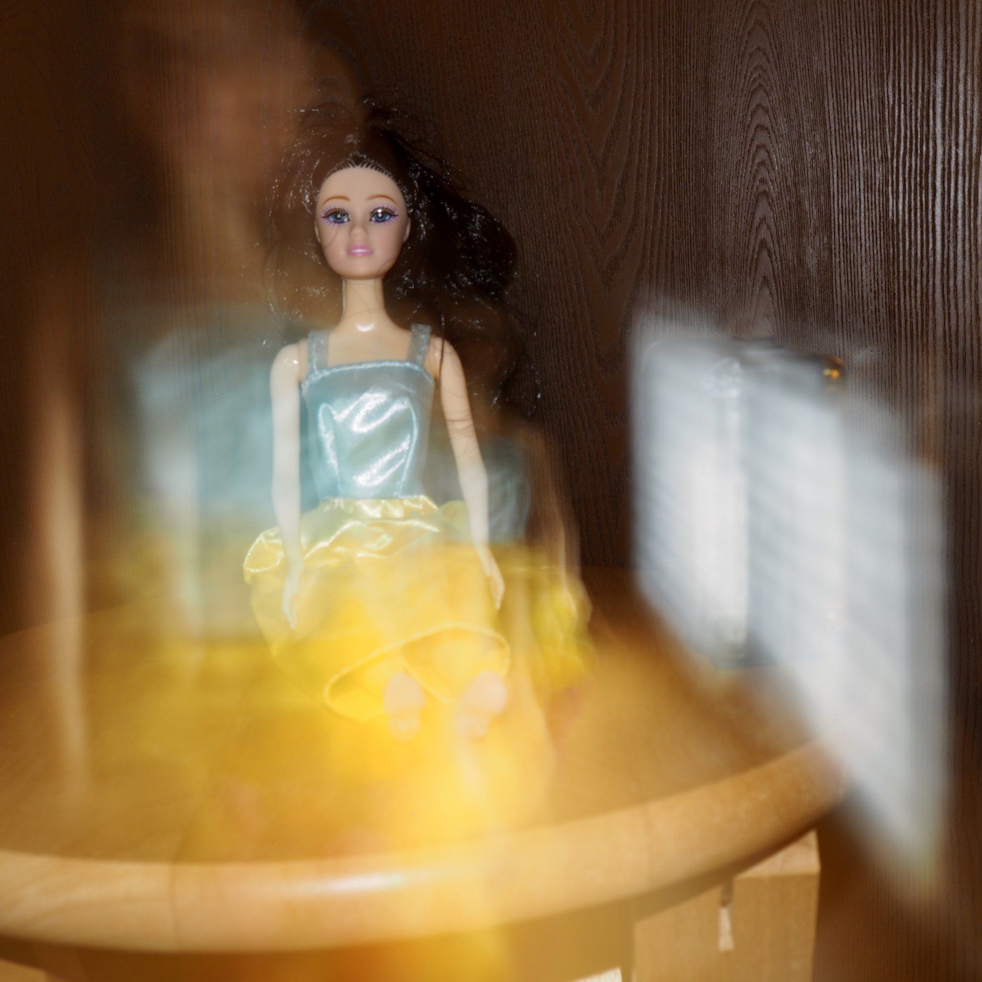 flash lit still life, long exposure, rear curtain sync