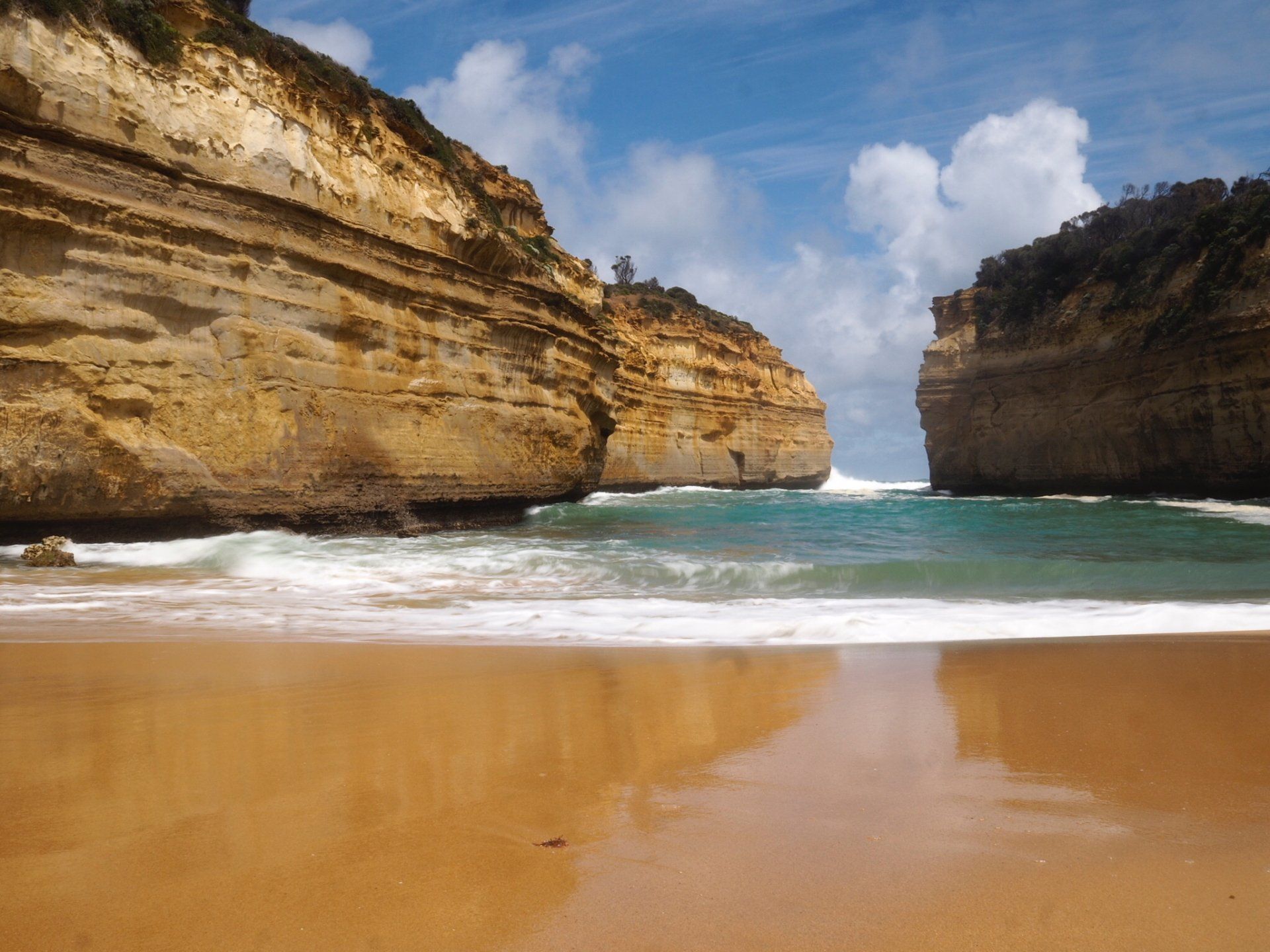 loch ard gorge in australia