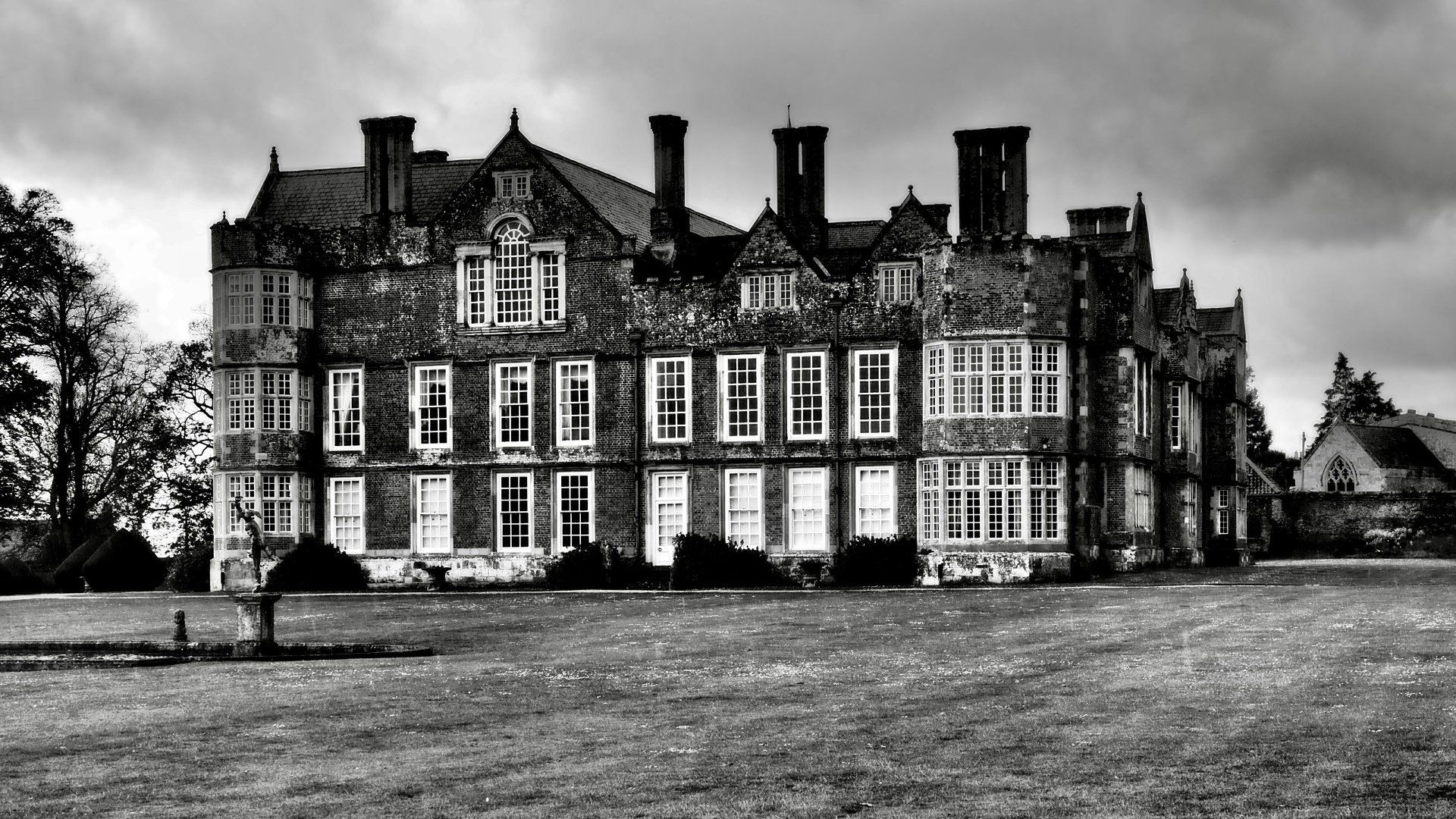 Photo of Burton Agnes house by Derek Smith burton agnes house near bridlington
