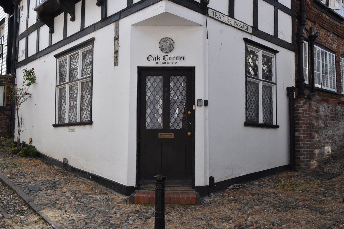 a town cottage in rye
