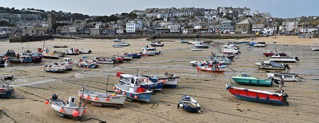 saint ives harbour front