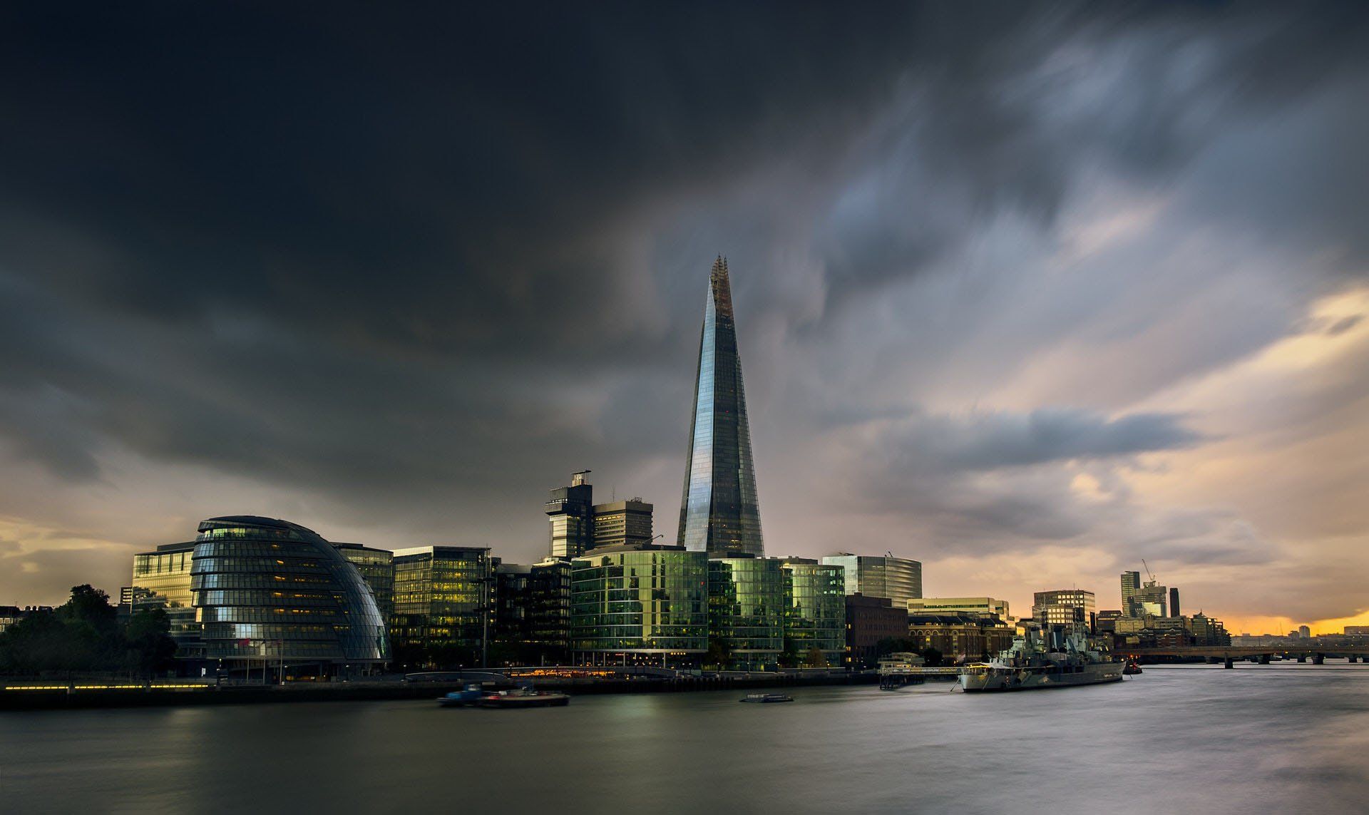 storm clouds over london