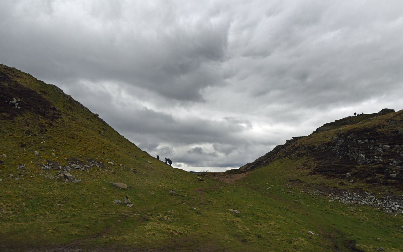 Sycamore Gap view minus the tree