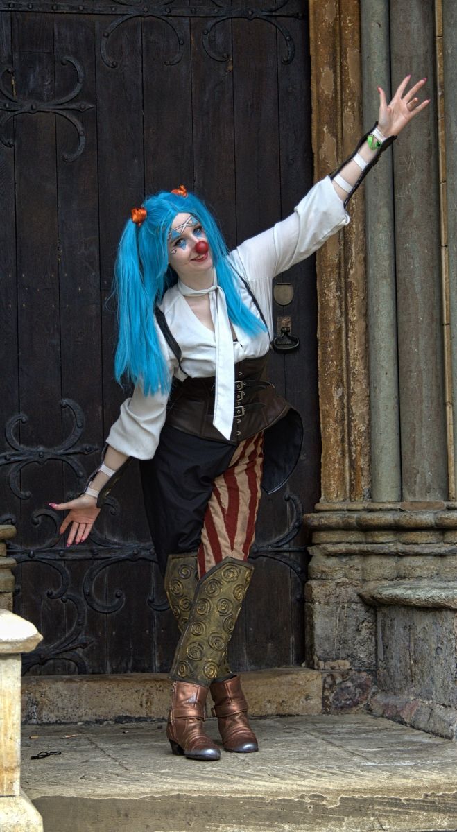 Portrait of a woman at the steampunk event