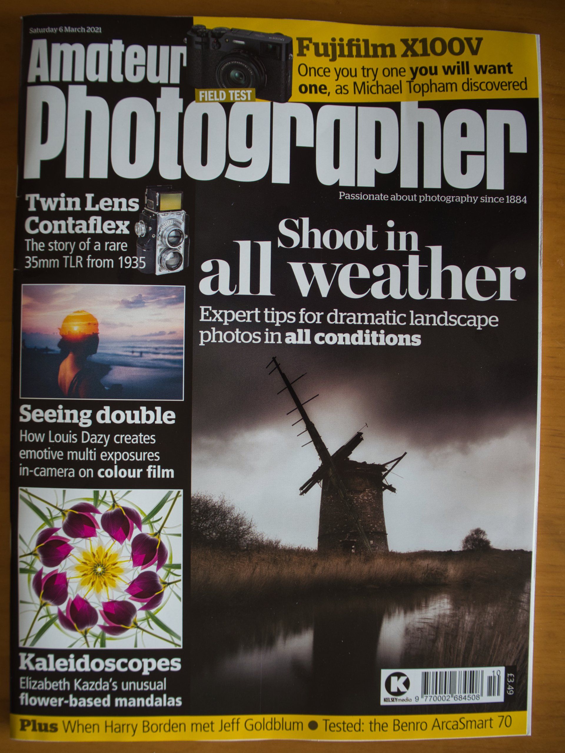 Photo by Derek Smith front cover of a photographic magazine