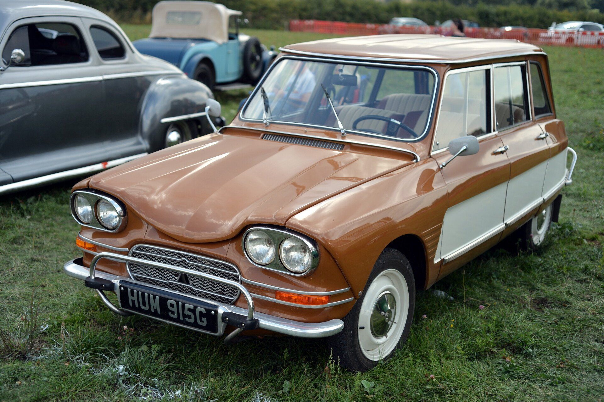 a classic citreon ami car