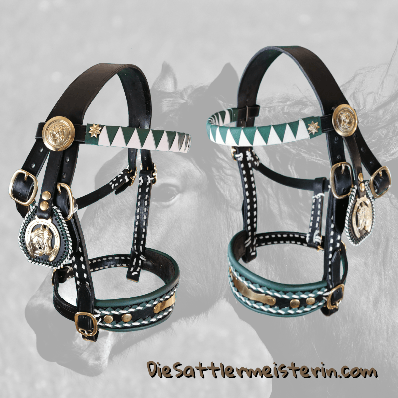 Zweispänner Stranghalter mit Schweifriemen für Prunkkummetgeschirr. Zierzaum Gastein grün