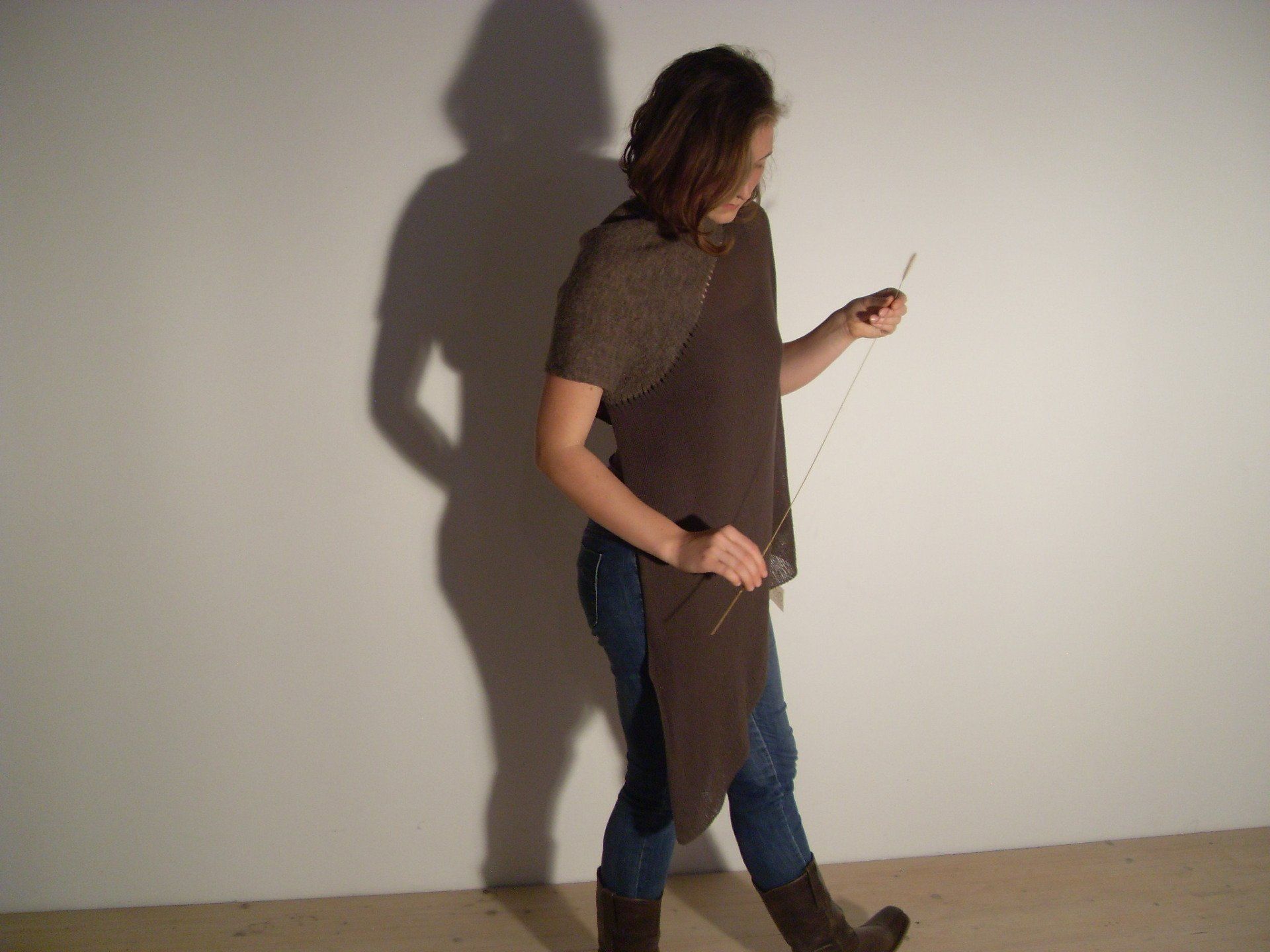 Handgefertigte Mode, nachhaltige Wolle, Mode aus kbT, GOTS-zertifizierte Wolle, Modeatelier Tübingen