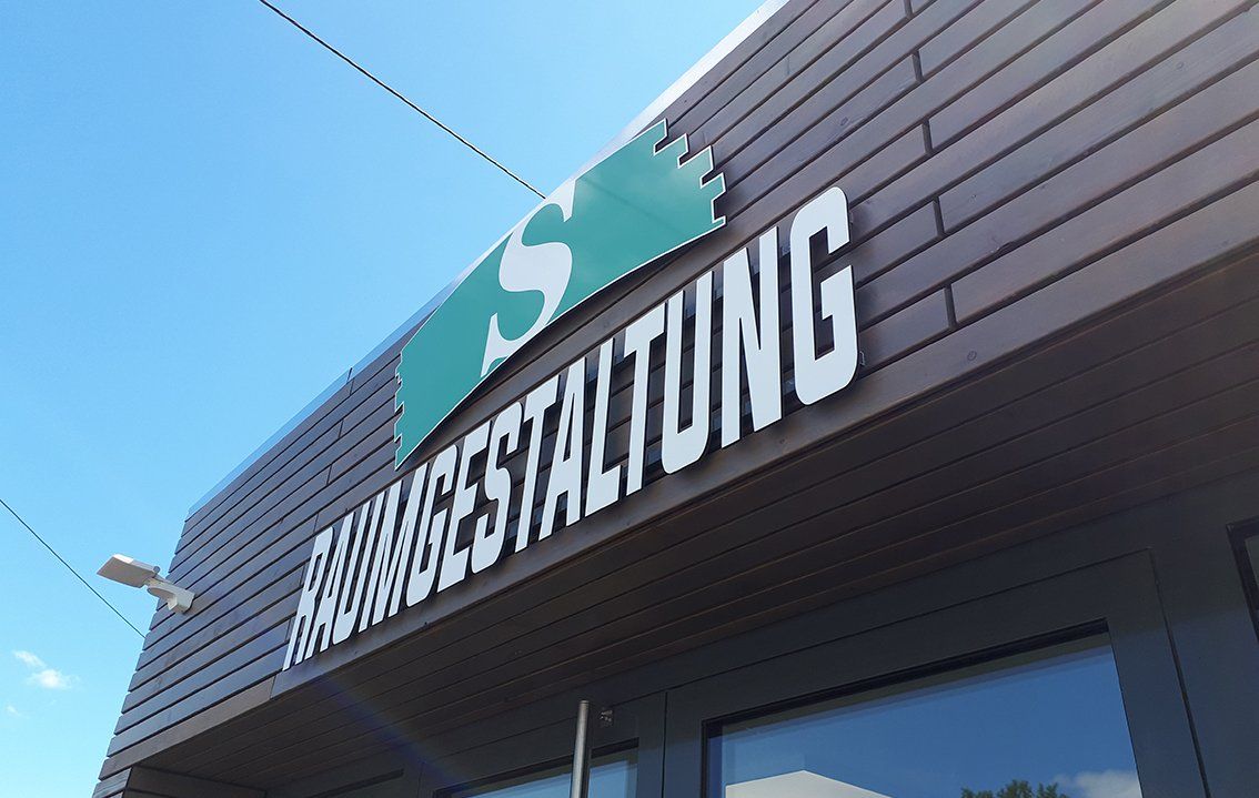 LED-Werbeanlage Werbeanlagen massgeschneidert
