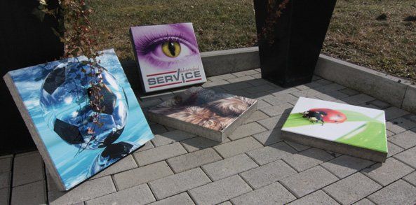 Digitaldruck im Aussenbereich haftverstärkte Folie