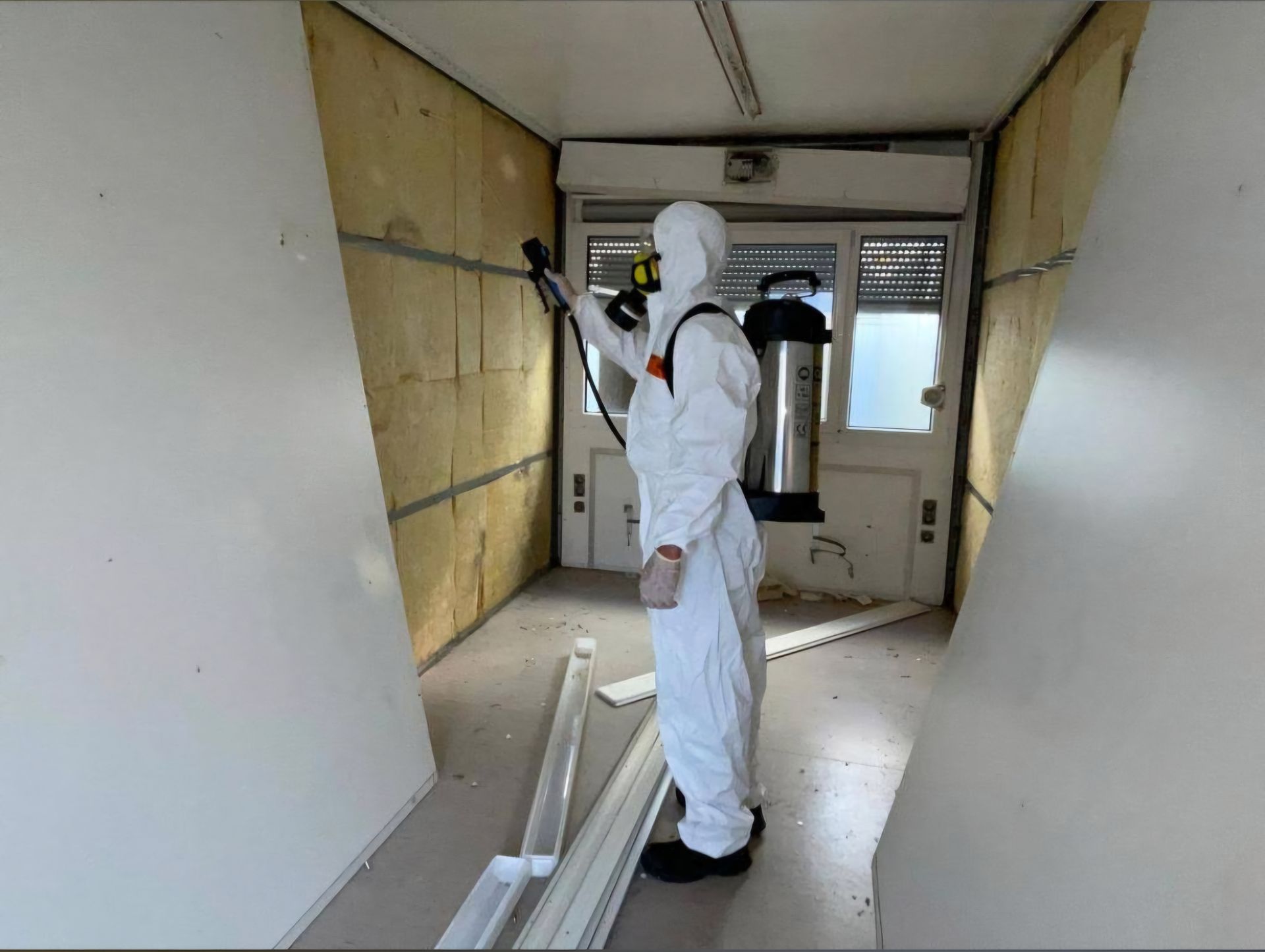 Schädlingsbekämpfer Schaedlingsbekaempfer