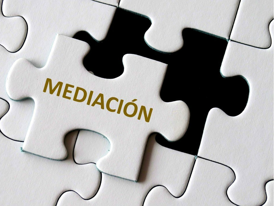 Derecho de Circulación y Tráfico Derecho de Circulación y Tráfico