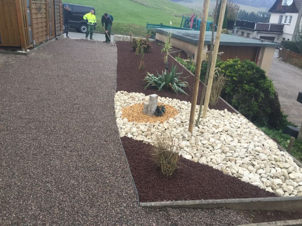 Vorgartenverschönerung