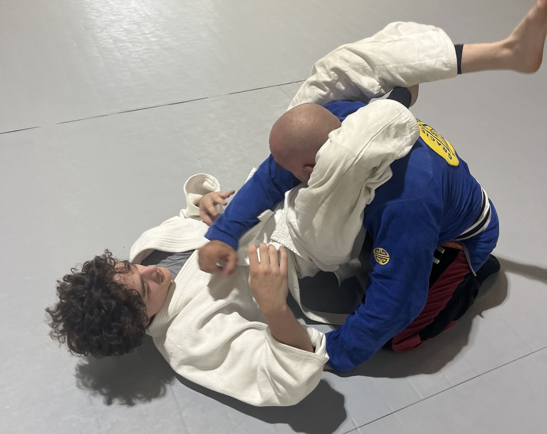 Adult Beginner Jiu-Jitsu Classes Adult Gracie Jiu-Jitsu training in Sarasota focused on fundamentals and real world self defense.