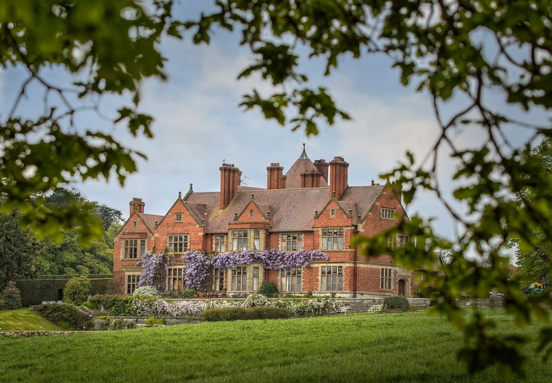 Wigfair Hall wedding venue