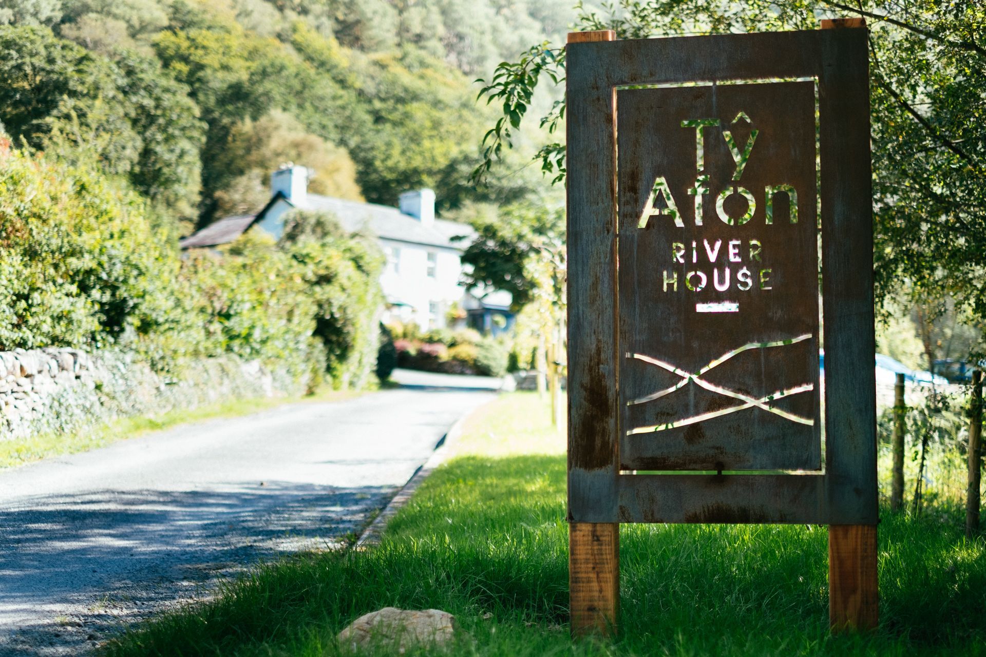 Ty Afon - River House wedding venue