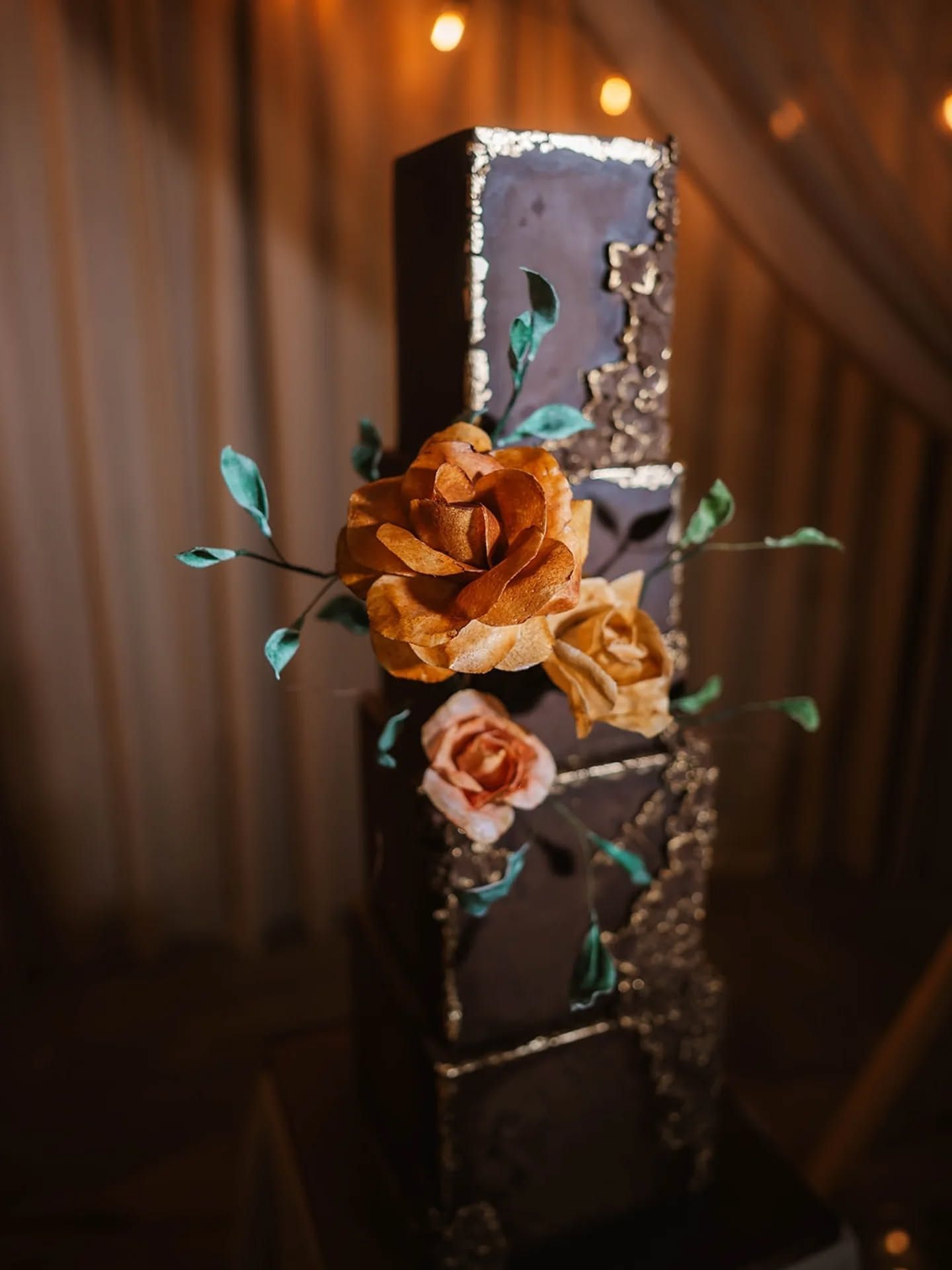 Natalie's Cakes and Bakes wedding cake