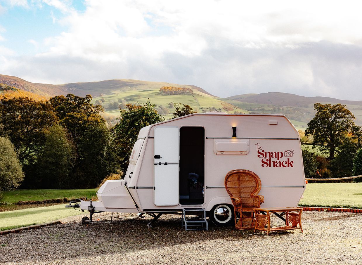 The Snap Shack header 4