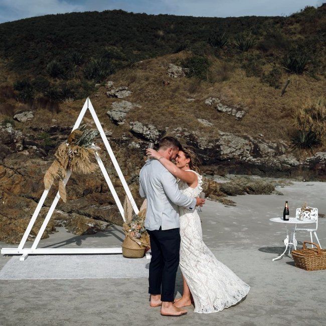 Willow Bespoke Ceremonies image 3