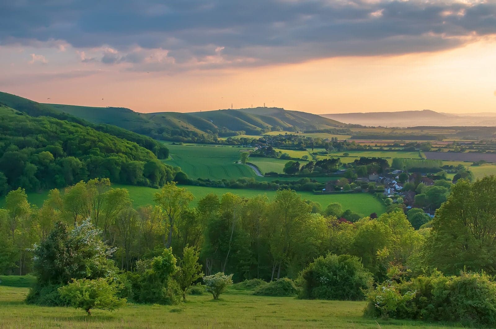 click for holidays South Downs Way Walking Holidays