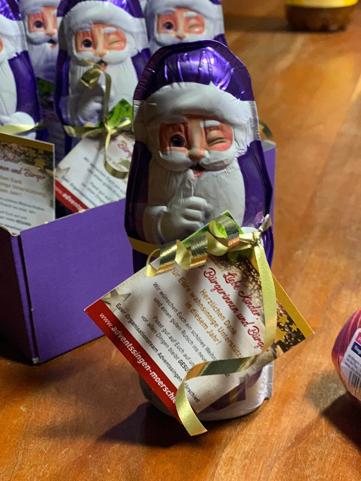 Schokoladenweihnachtsmannüberraschung