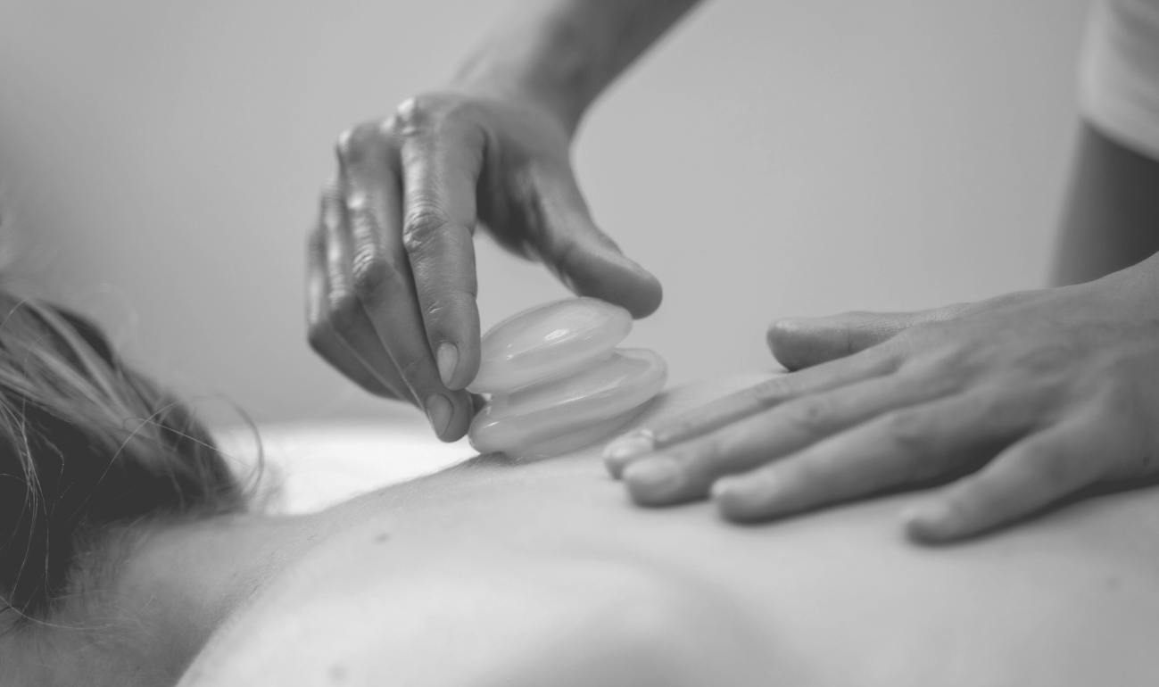 Schröpfmassage Cuppingmassage Entgiftung des Gewebes