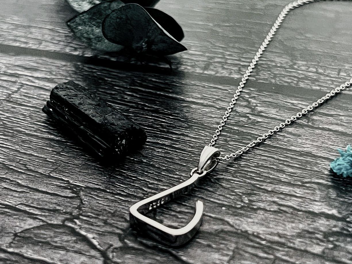 Equestrian Jewellery 925 Sterling Silver Free Jump Pendant