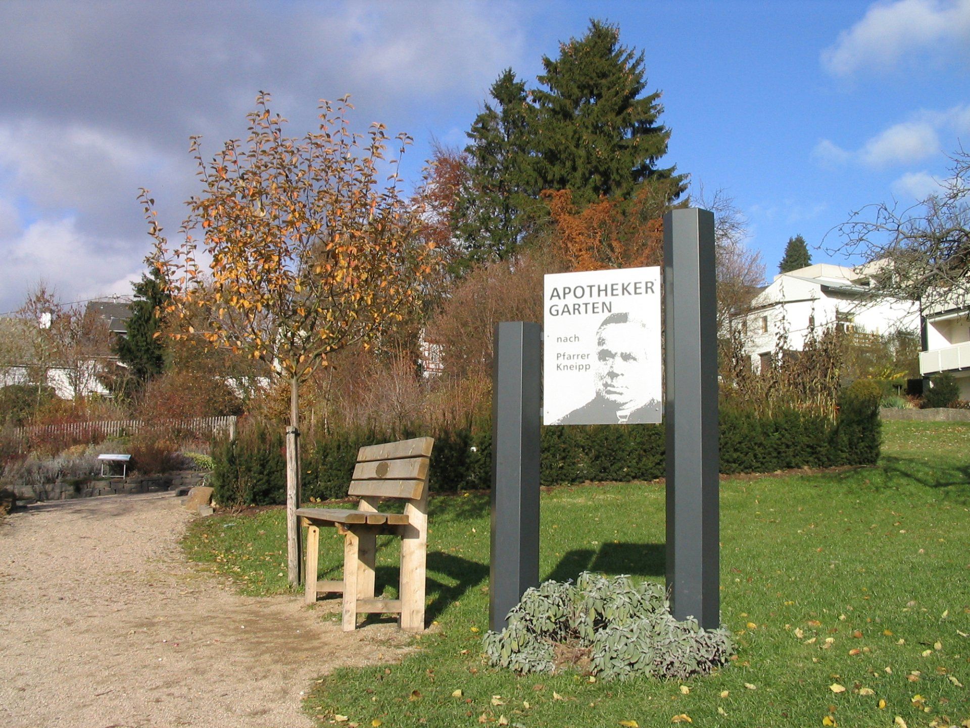 Der Apothekergarten im Kurpark von Bad Marienberg Der Apothekergarten im Kurpark von Bad Marienberg