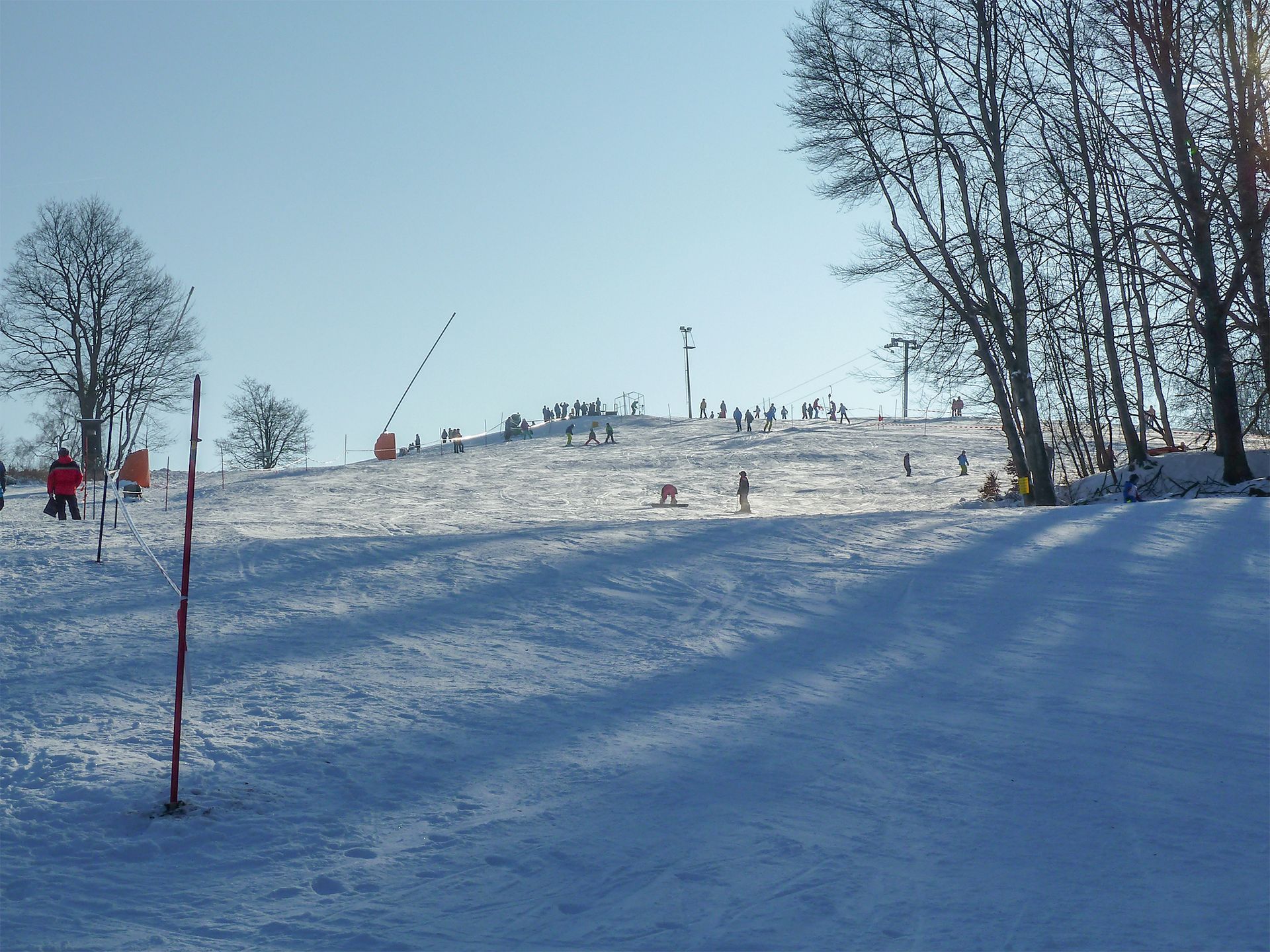Der Skisport mit Schlepplift am Schorrberg in Bad Marienberg Der Skisport mit Schlepplift am Schorrberg in Bad Marienberg