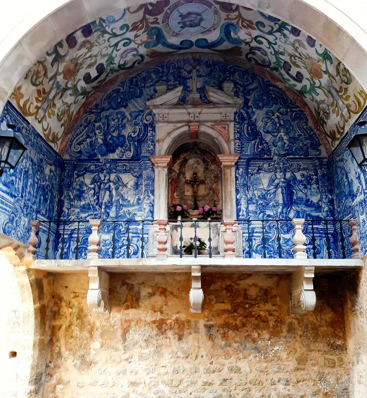 Tourguides Portugal - Avenida Tours Portugal Tourguides Portugal - Avenida Tours Portugal