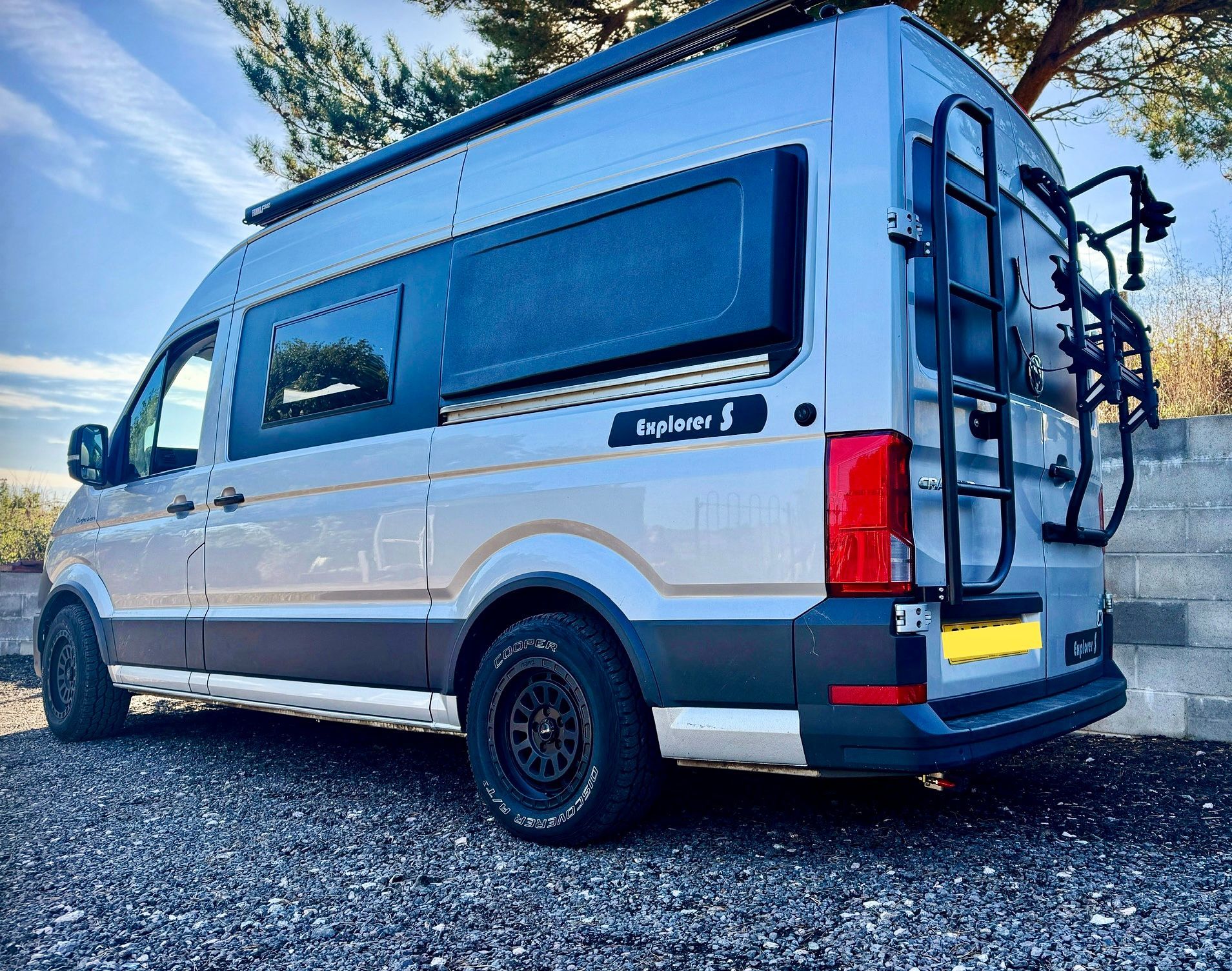 Serenity L range vw crafter side flares