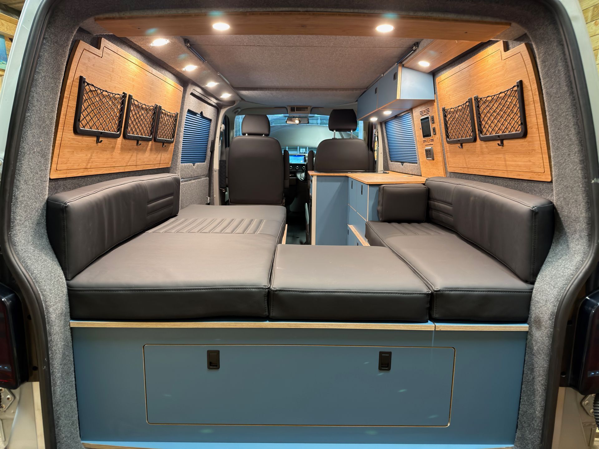 U shape seating in this vw transporter
