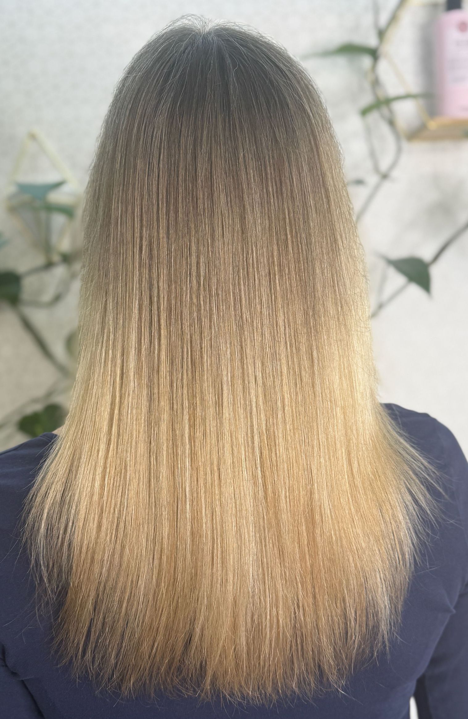 AirTouch-Technik mit natürlich weichem Übergang nach 5 Monaten rausgewachsen beim Friseur