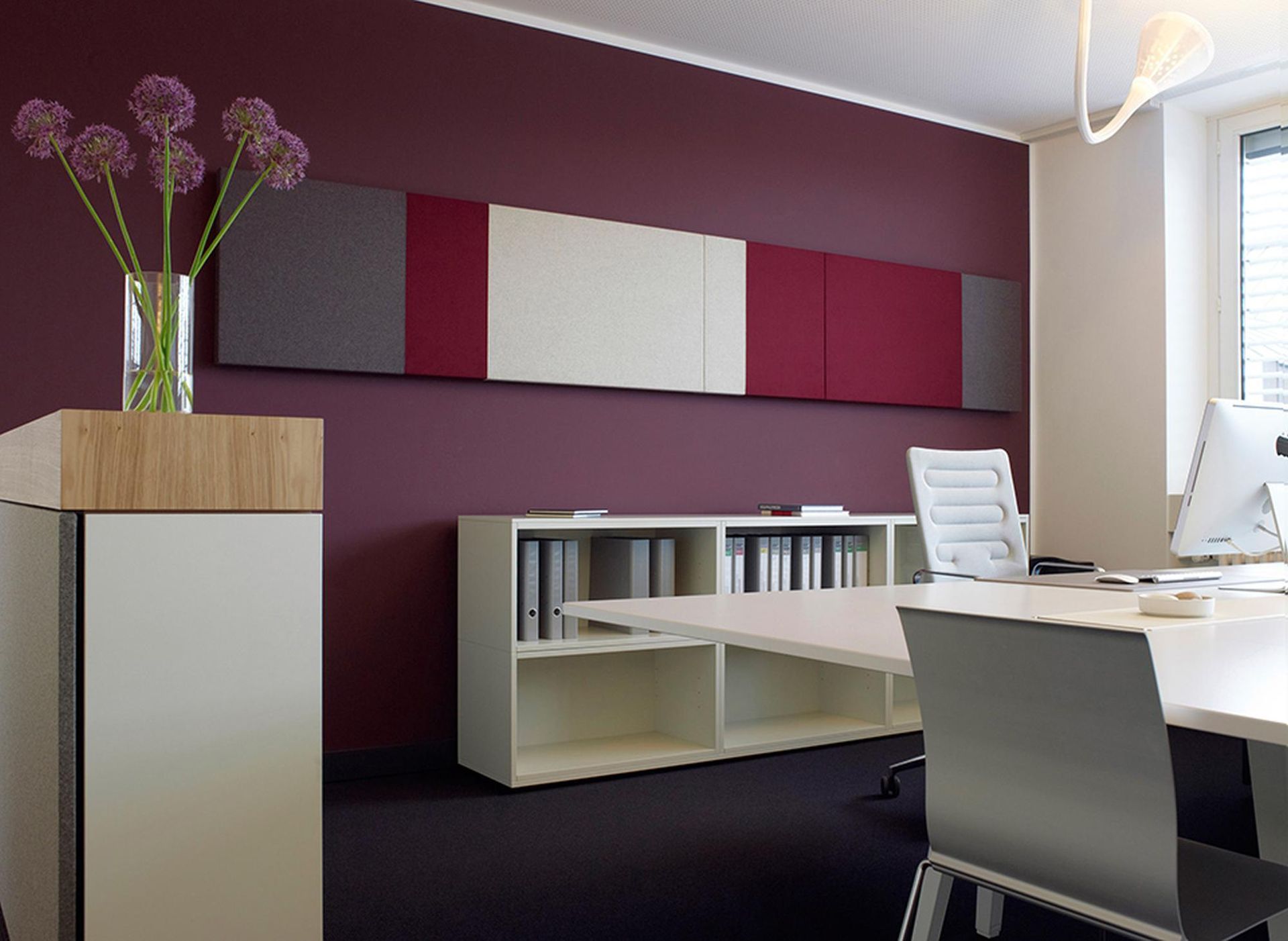 Paneele mit Akutikstofen