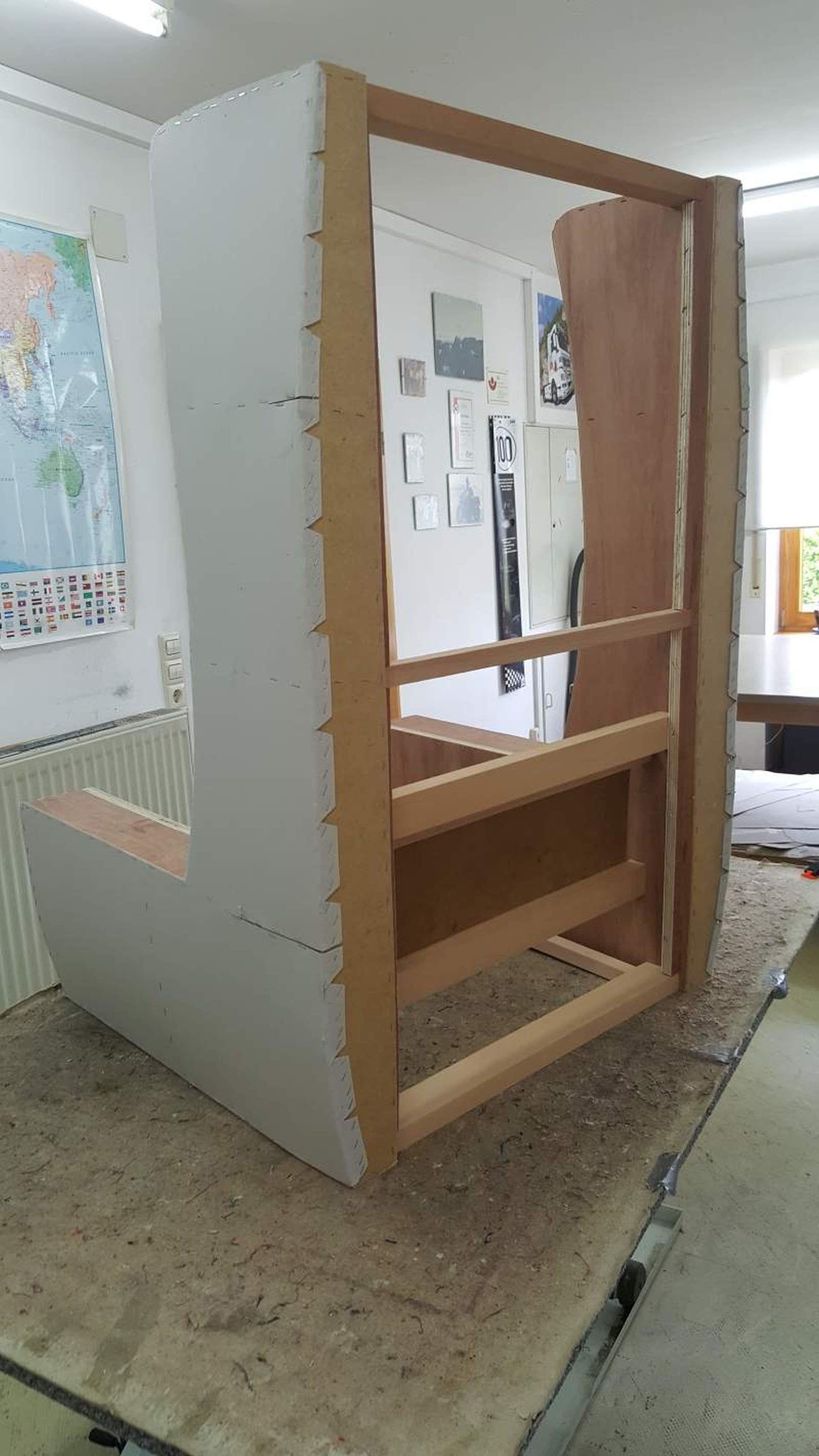 Neuanfertigung von Sesseln bei GesprächsSTOFF Ulrike Wachter