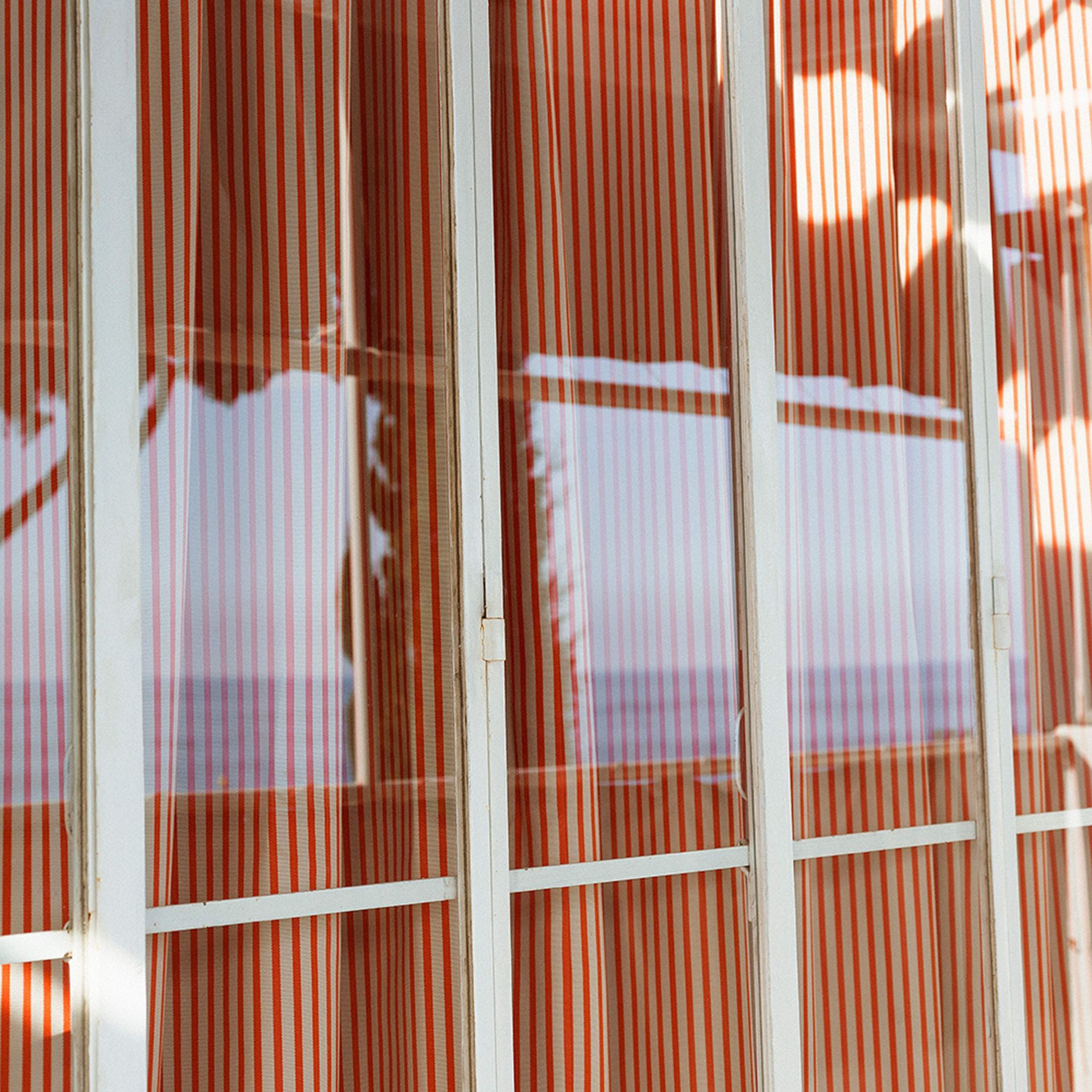 Outdoor-Stoffe von Dedar für Vorhänge bei GesprächsSTOFF von Ulrike Wachter in Langenlonsheim