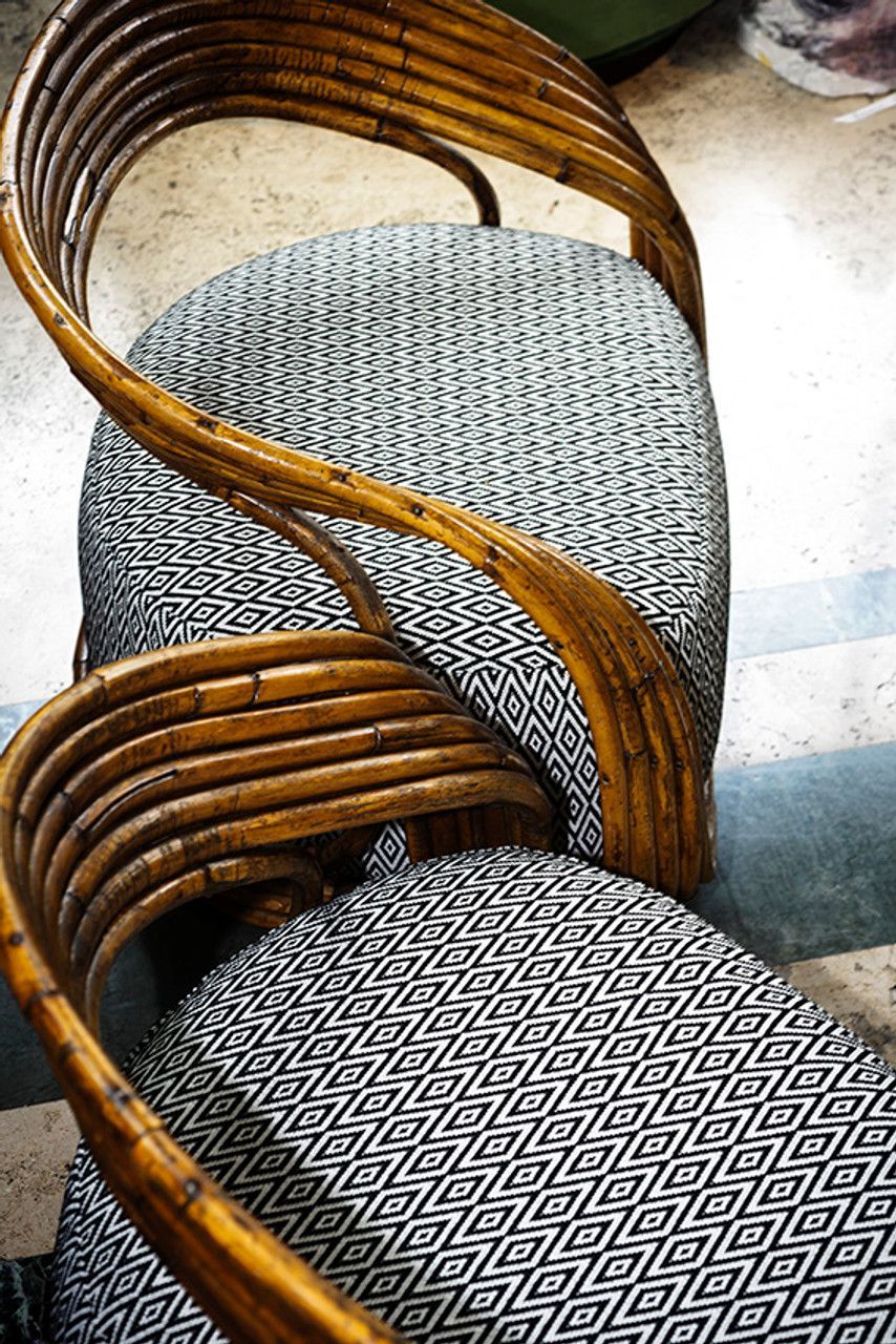 Outdoor-Stoffe von Dedar für Stühle bei GesprächsSTOFF von Ulrike Wachter in Langenlonsheim