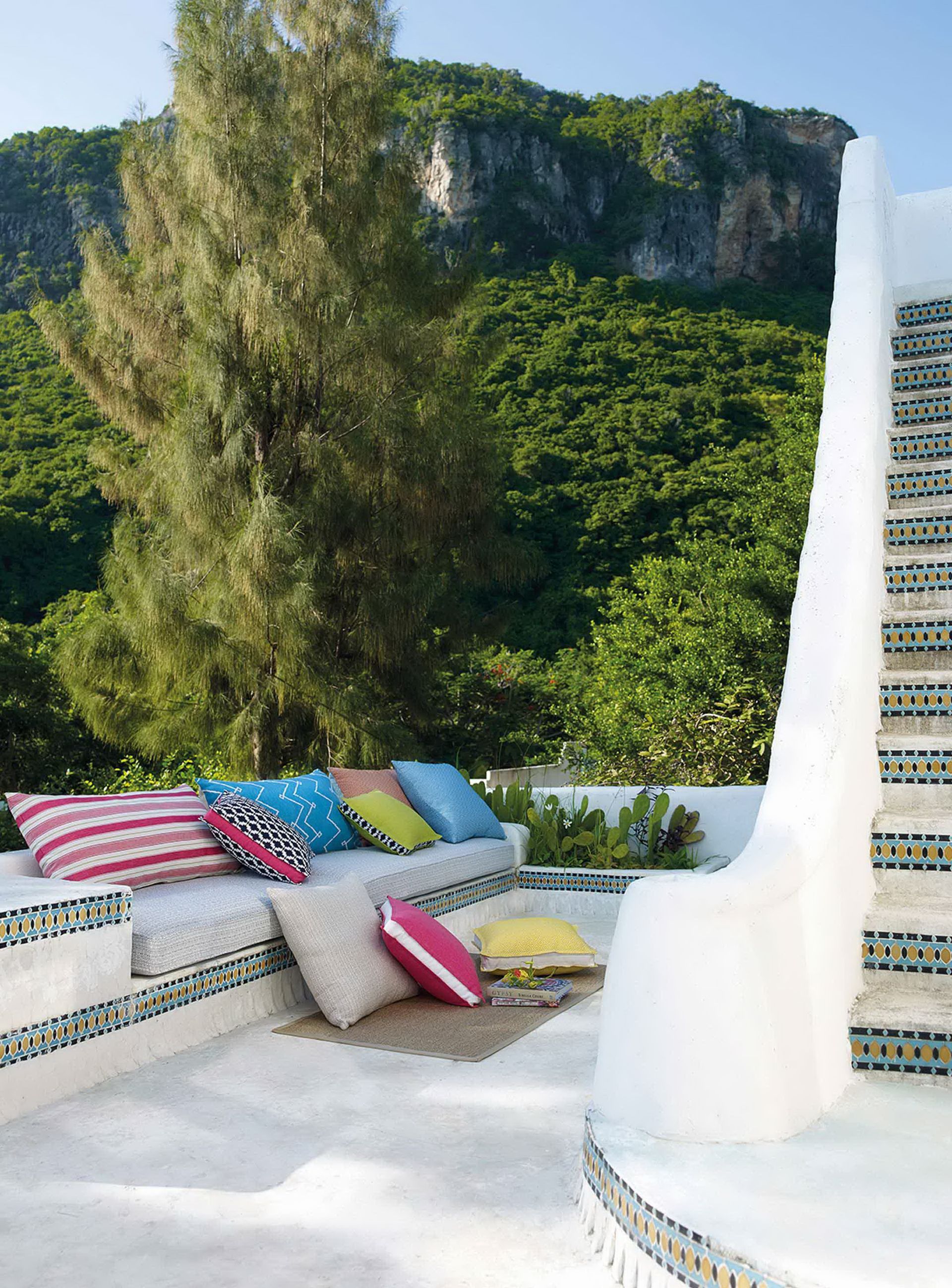 Outdoor-Stoffe von Jim Thompson für Kissen und Vorhänge bei GesprächsSTOFF von Ulrike Wachter in Langenlonsheim