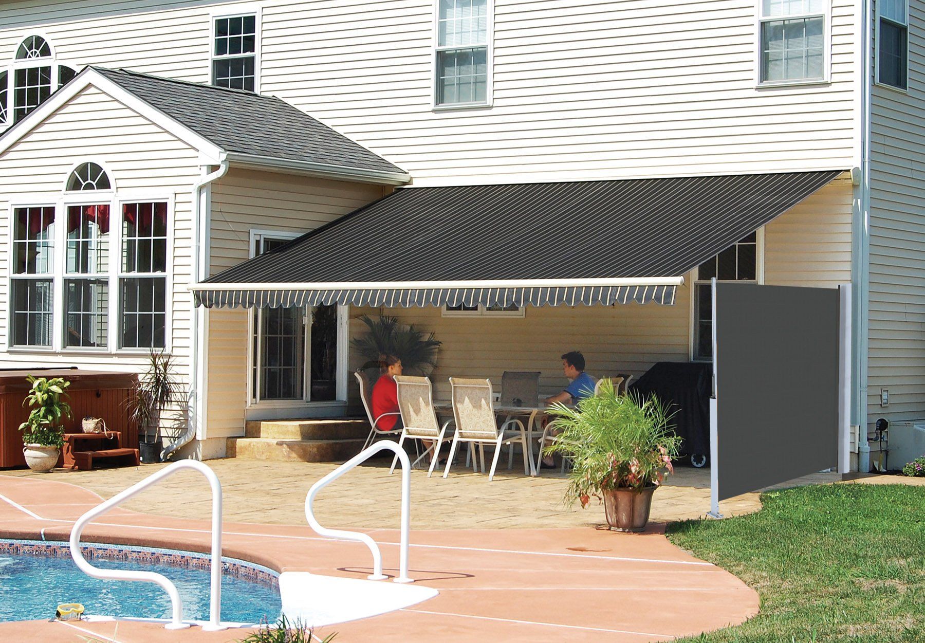 retractable awning