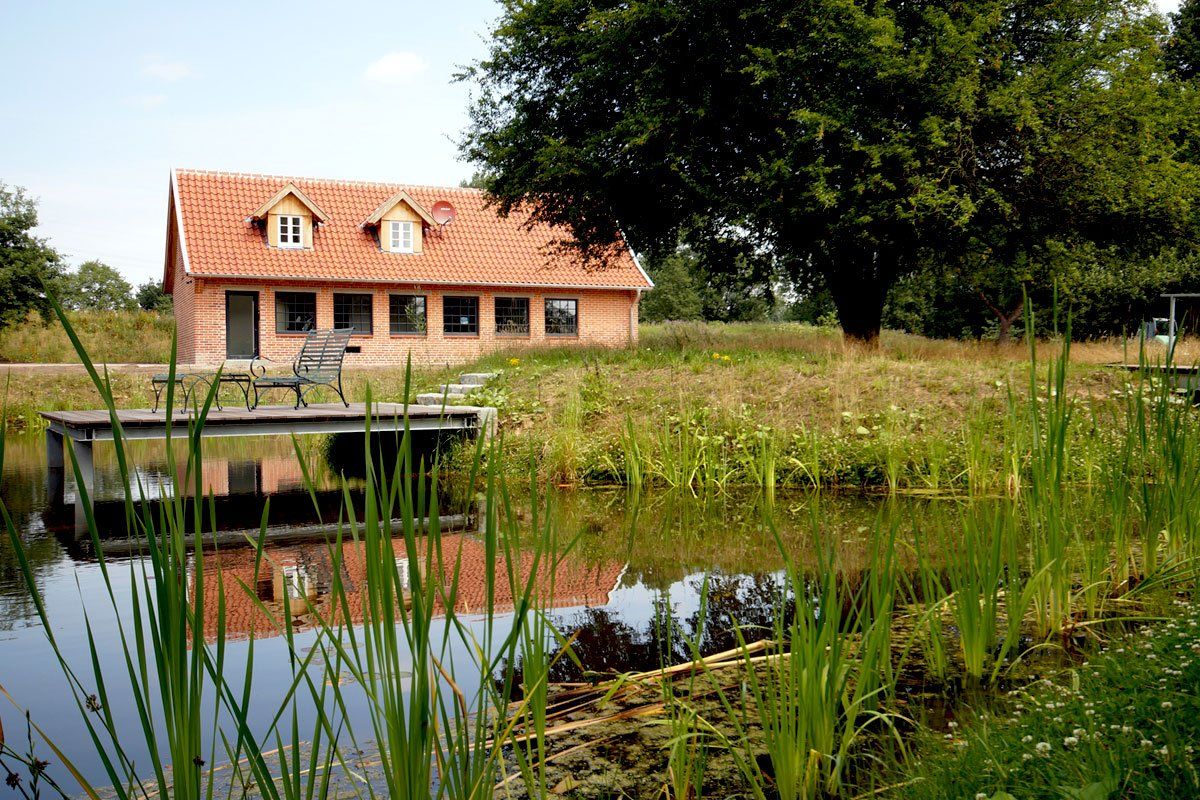 Ehemaliger Hühnerstall mit Seezugang