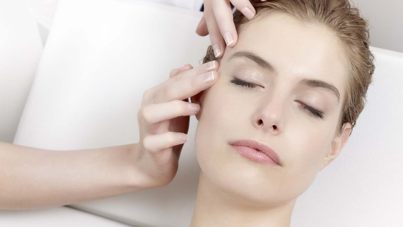 Inspiration médecine esthétique : les injections de Botox, d'acide hyarulonique et de EGF