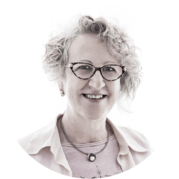 Lola Álvarez i Bes lola álvarez i bes la grupal