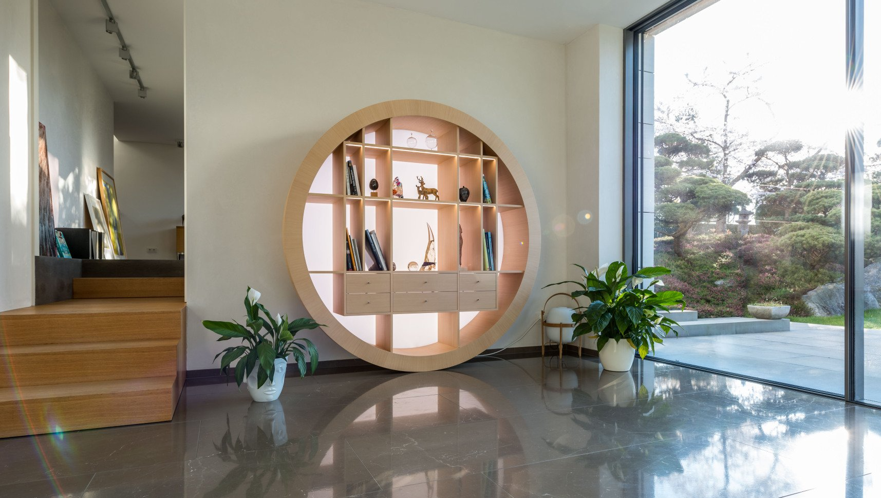 Schreinerei Bleier aus Bietigheim/Baden: Das runde Regal