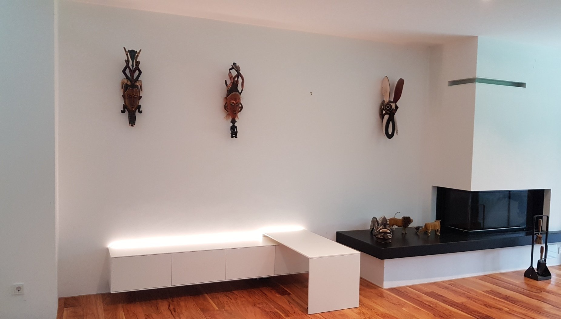 Wandelbarer Kinderspieltisch