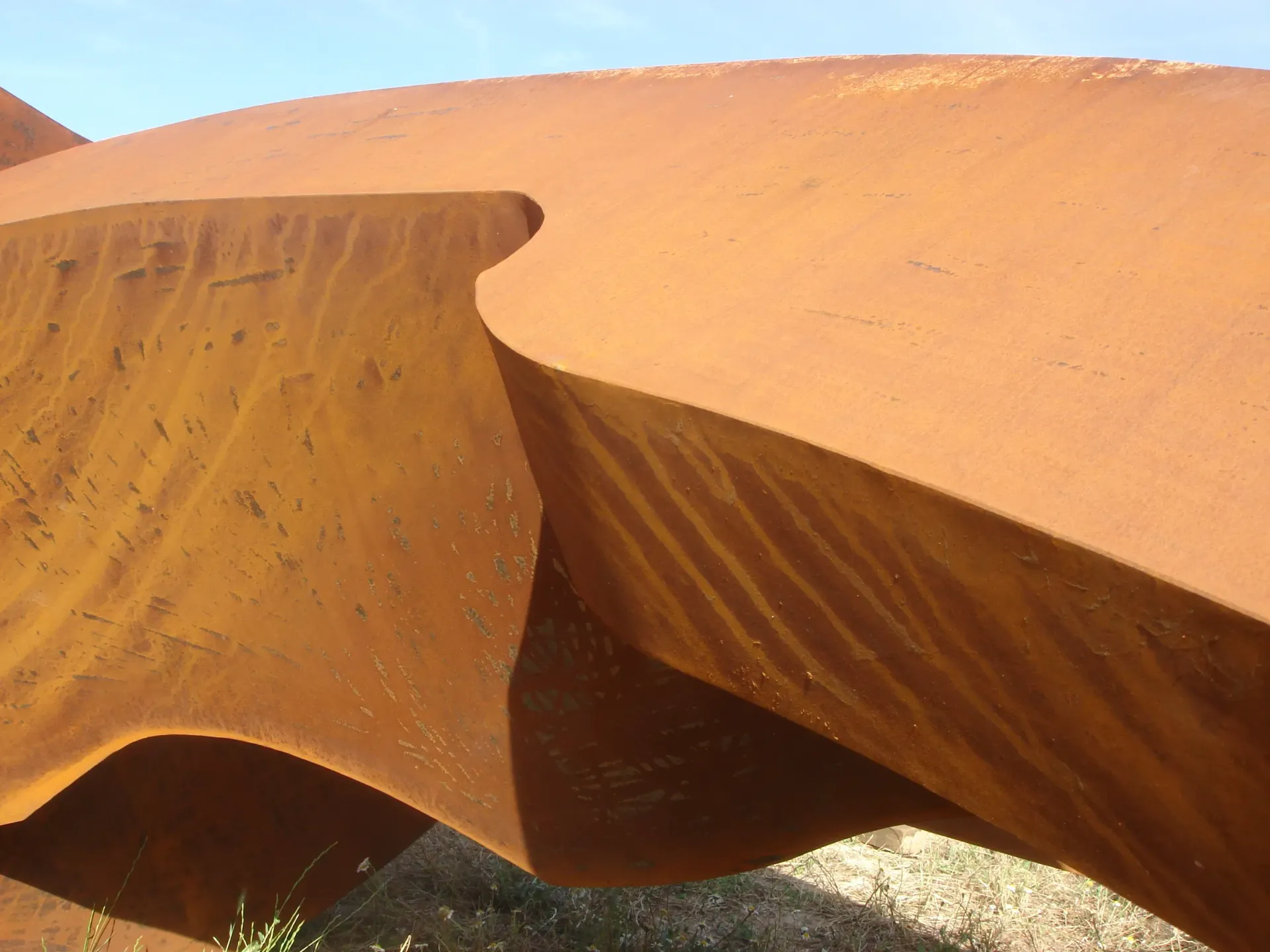 acero corten, esculturas de jardín, fuentes de acero corten, jardineras de acero corten, pátina
