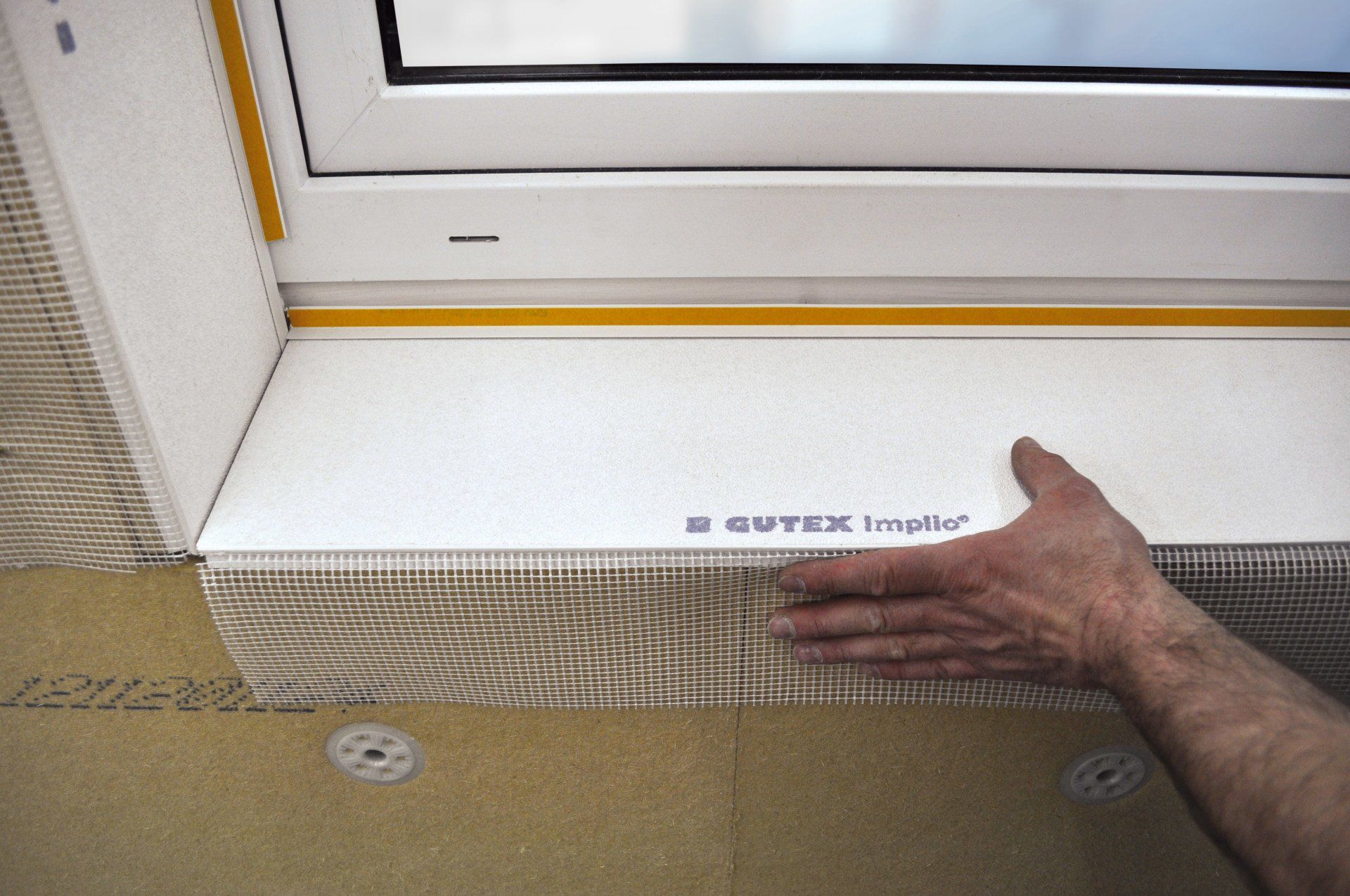 Fensterdämmung ist besonders wichtig, damit keine Kältebrücke entsteht