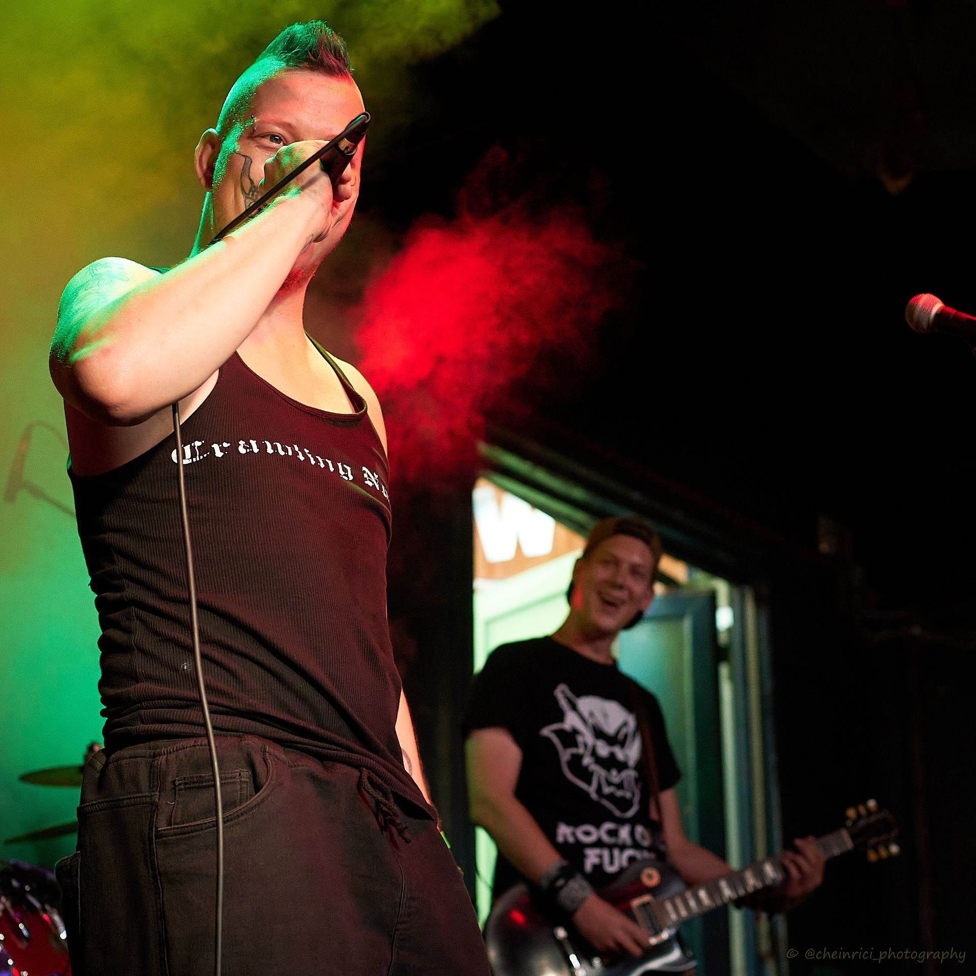 Live-Auftritt von Jevatta auf der Bühne bei Rockcity Berlin Festival. Die Band in Aktion während des Konzerts. Foto von Carsten Heinrici.