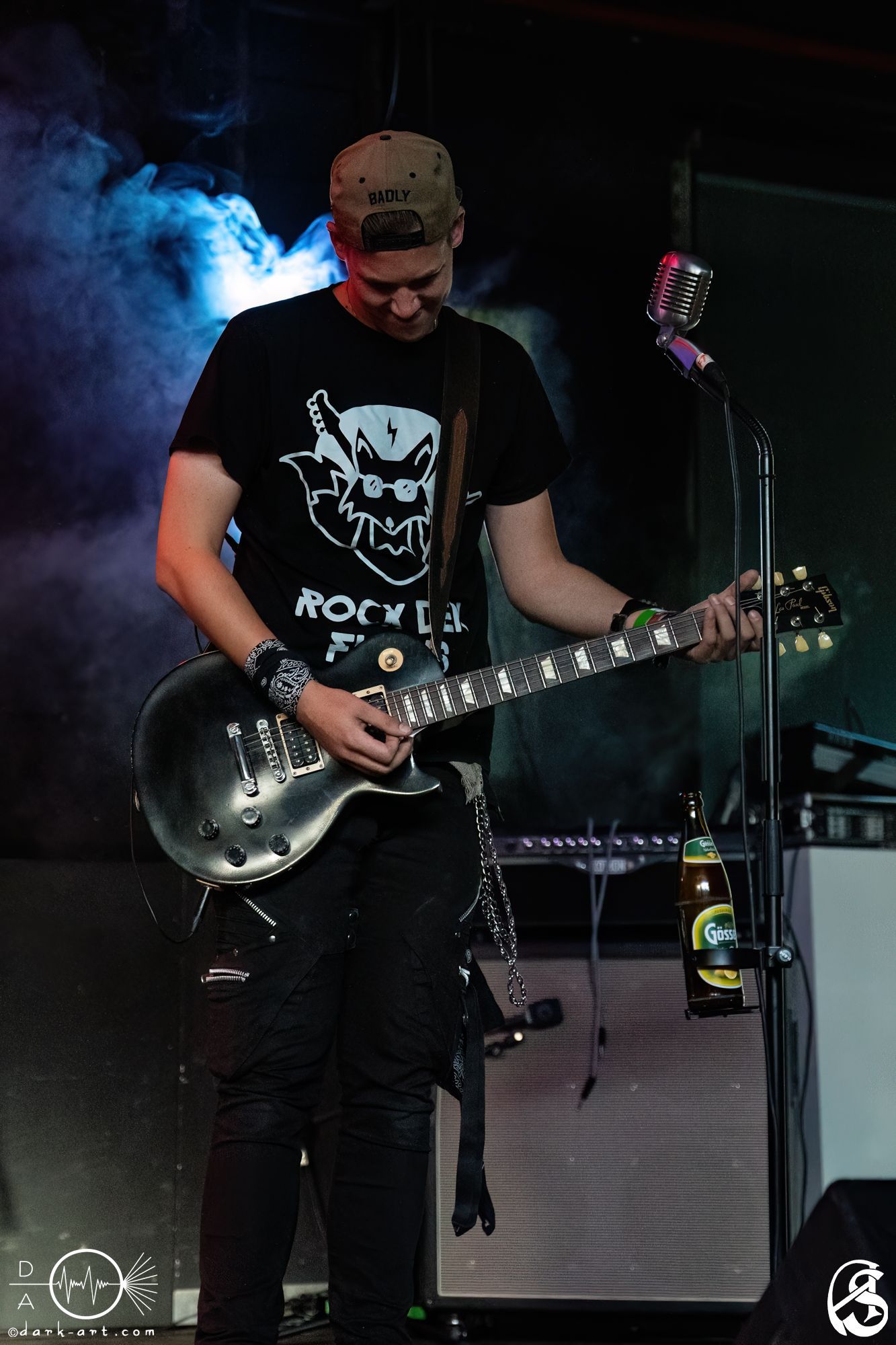 Live-Auftritt von Jevatta auf der Bühne bei Rockcity Berlin Festival. Die Band in Aktion während des Konzerts. Foto von Andreas Sperl.