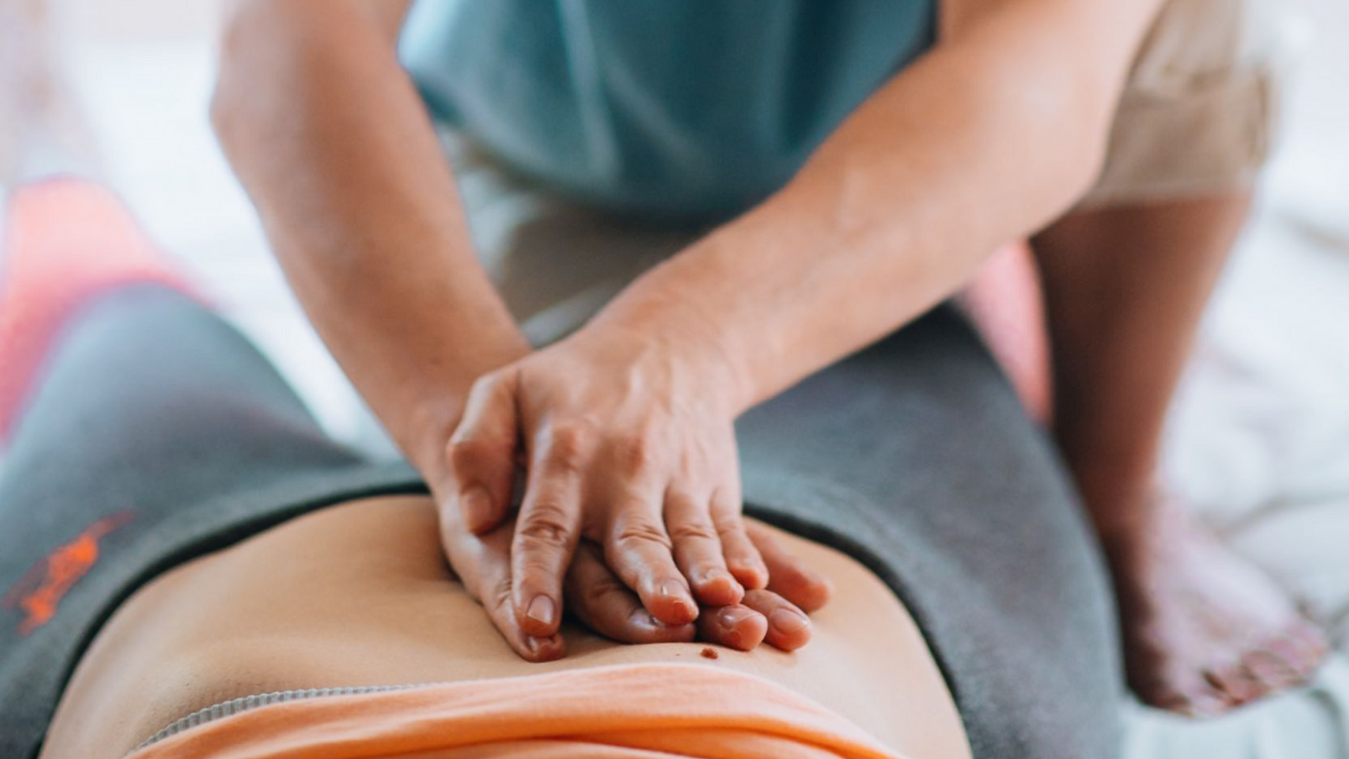 Tagesworkshop mit Marian Thai Yoga 'Deep Stretching' mit Marian Fritzsche in Suttgart