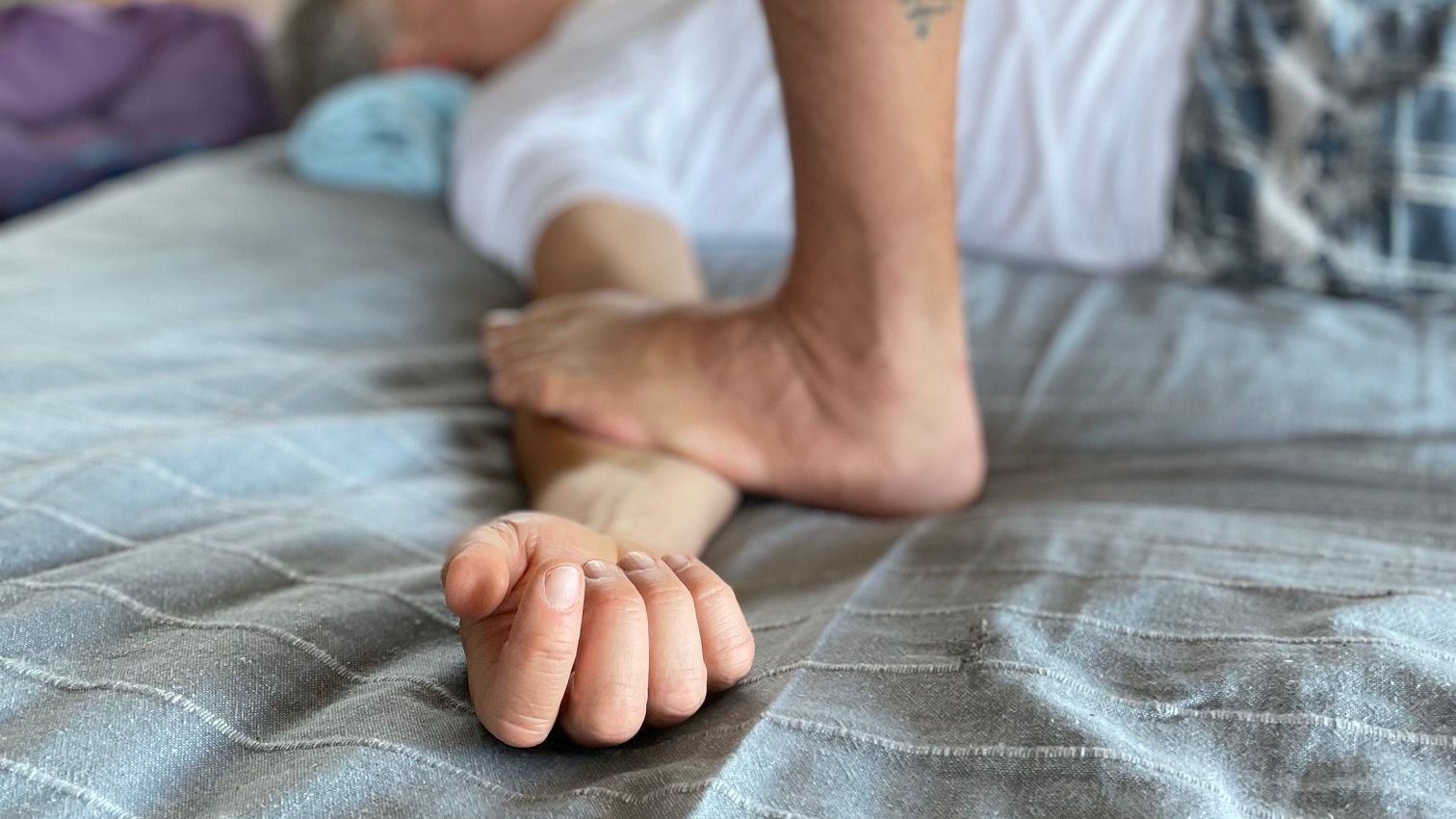 Thai Massage ohne Hände mit Krishnatakis Thai Yoga Massage ohne Hände 'Free your Feet' mit Krishnatakis in Stuttgart